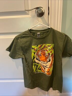 Gildan Olive Green Kids Tiger Graphic Tee with Orange Print